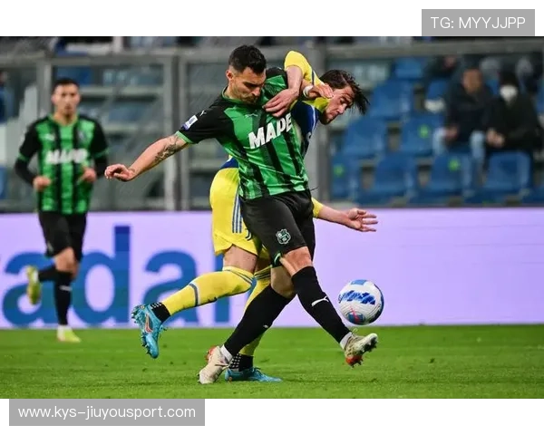 意甲热那亚2-1萨索洛,倒数第一迎赛季首胜。,意甲热那亚对帕尔马