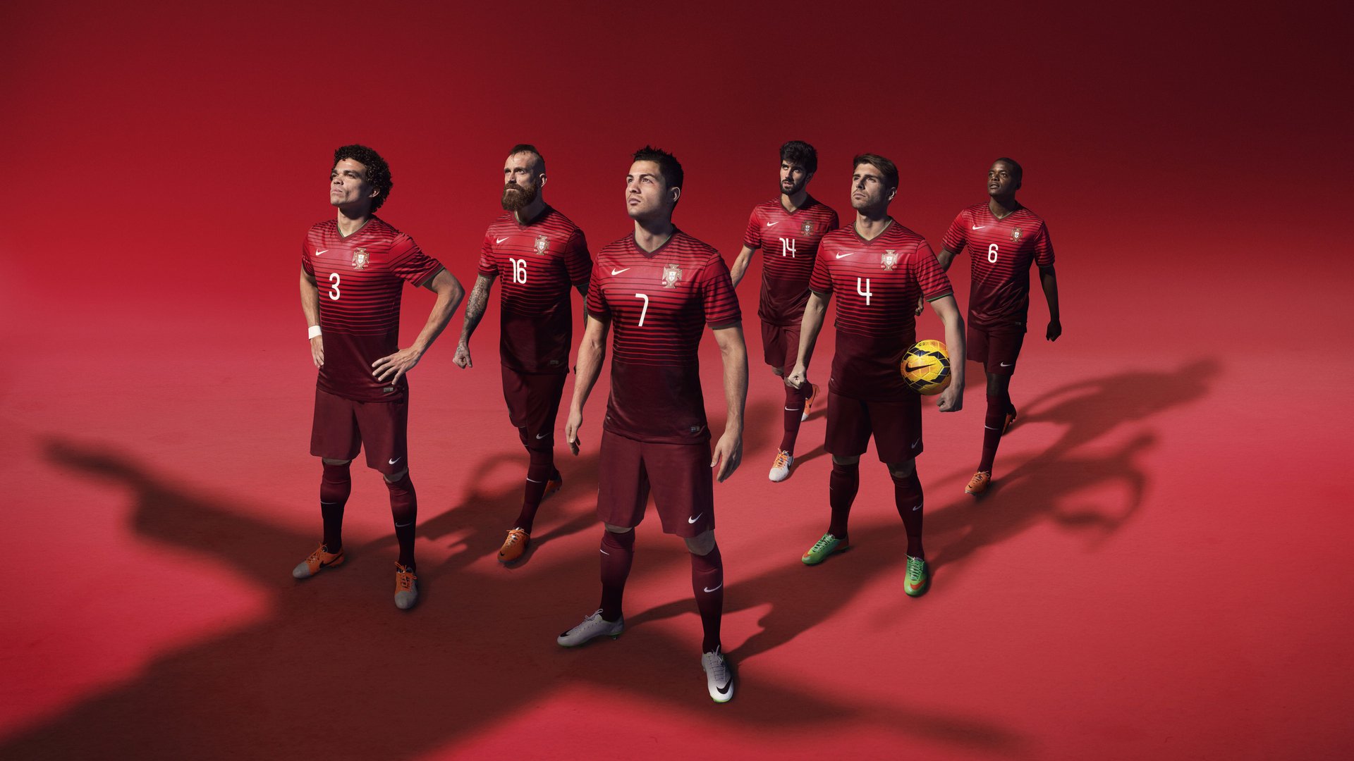 17岁法国妖童3球1助攻惊艳登场，切尔西抢先关注拜仁紧追，法国妖星